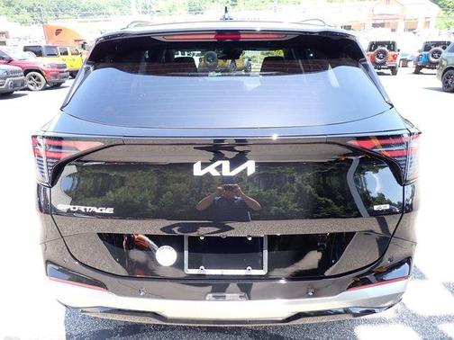 Ebony Black 2026 Kia Sportage SX-Prestige