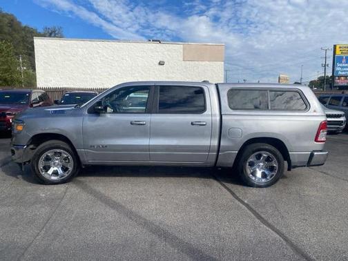 2022 RAM 1500 Big Horn Crew Cab 4x4 57' Box