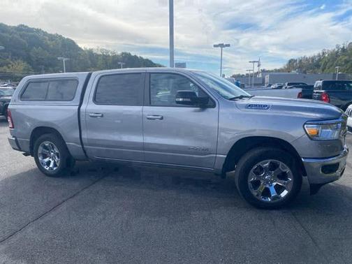 2022 RAM 1500 Big Horn Crew Cab 4x4 57' Box