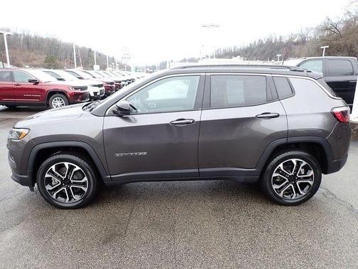 Granite Crystal Clearcoat Metallic 2023 Jeep Compass Limited