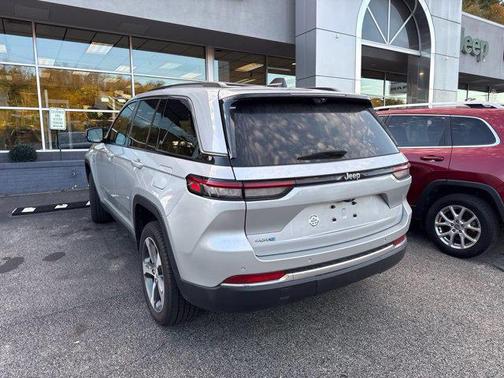 Silver Zynith 2023 Jeep Grand Cherokee 4xe Base