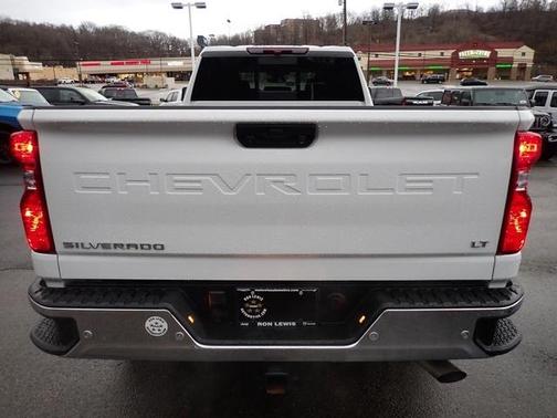 2025 Chevrolet Silverado 3500 LT