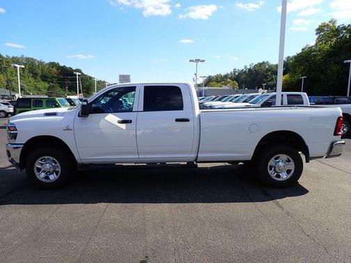 Bright White Clearcoat 2026 RAM 2500 Tradesman