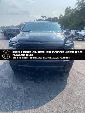 2021 RAM 1500 Laramie Crew Cab 4x4 64' Box