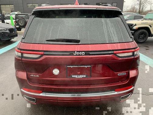 Velvet Red Pearlcoat 2022 Jeep Grand Cherokee Overland