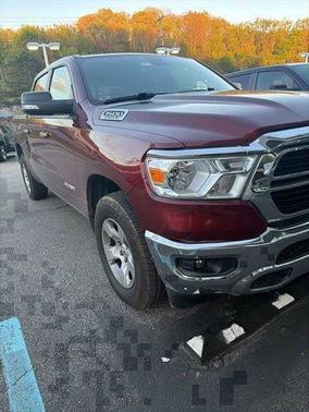 Delmonico Red Pearlcoat 2019 RAM 1500 Big Horn