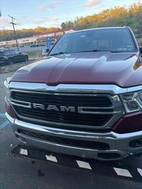 Delmonico Red Pearlcoat 2019 RAM 1500 Big Horn