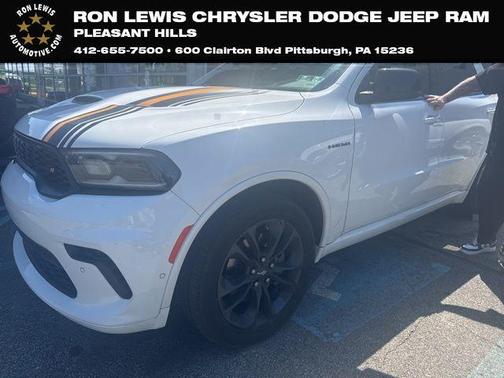 White Knuckle Clearcoat 2023 Dodge Durango R/T