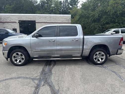 2022 RAM 1500 Big Horn Crew Cab 4x4 57' Box