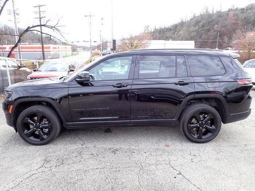 2024 Jeep Grand Cherokee L Laredo