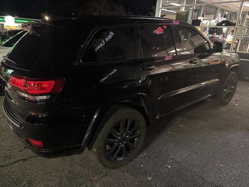 2021 Jeep Grand Cherokee Laredo X 4x4