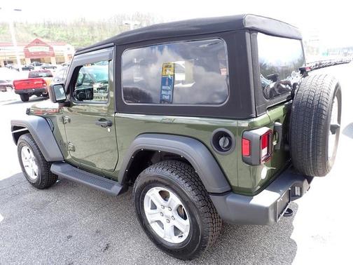 Sarge Green Clearcoat 2022 Jeep Wrangler Sport