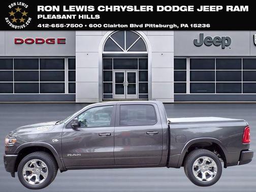 Granite Crystal Clearcoat Metallic 2026 RAM 1500 Big Horn/Lone Star