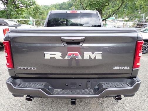 Granite Crystal Clearcoat Metallic 2026 RAM 1500 Big Horn/Lone Star