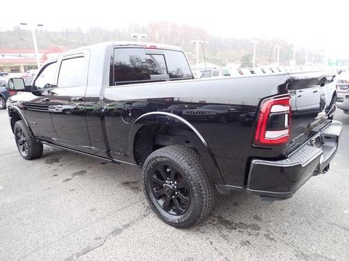 2022 RAM 2500 Laramie Mega Cab 4x4 64' Box