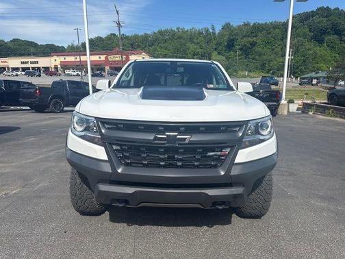 Summit White 2019 Chevrolet Colorado ZR2