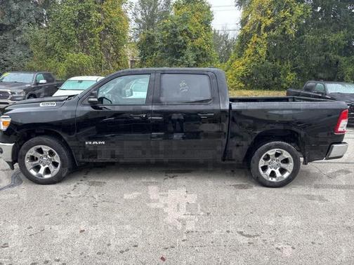 2022 RAM 1500 Big Horn Crew Cab 4x4 57' Box