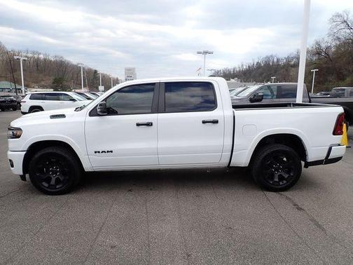 Bright White Clearcoat 2025 RAM 1500 Big Horn/Lone Star