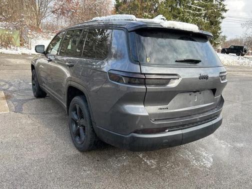 2023 Jeep Grand Cherokee L Laredo
