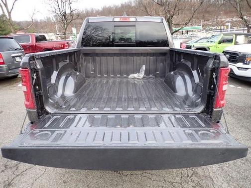 Granite Crystal Clearcoat Metallic 2026 RAM 1500 Big Horn/Lone Star