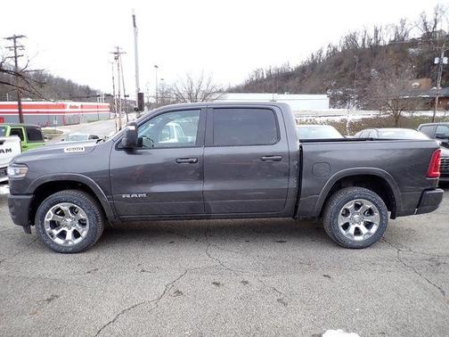 Granite Crystal Clearcoat Metallic 2026 RAM 1500 Big Horn/Lone Star