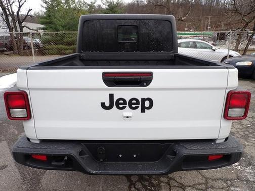 2026 Jeep Gladiator Sport