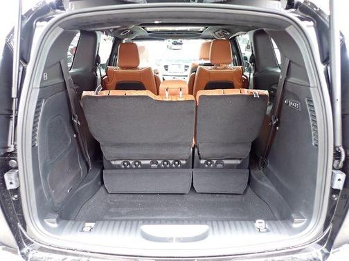 Diamond Black 2026 Chrysler Pacifica Pinnacle