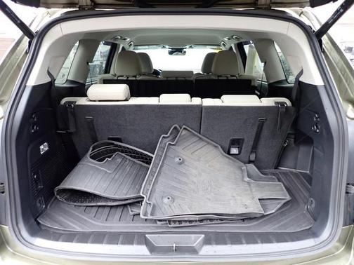 2023 Subaru Ascent Premium 8-Passenger