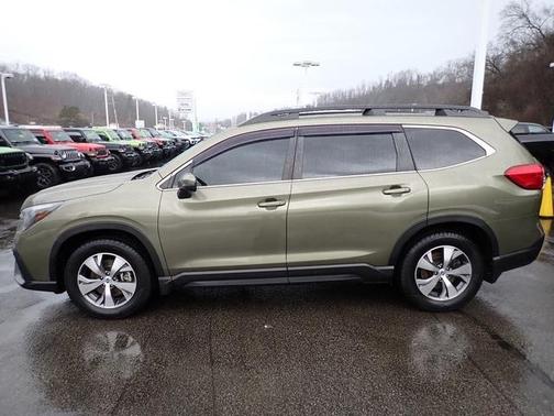 2023 Subaru Ascent Premium 8-Passenger