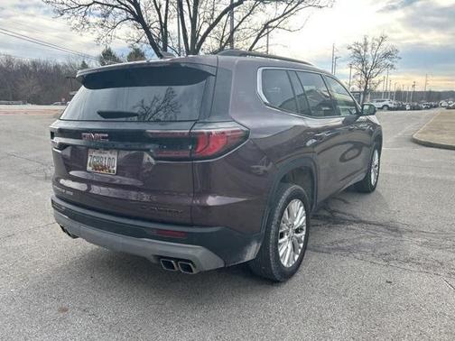 2024 GMC Acadia Elevation