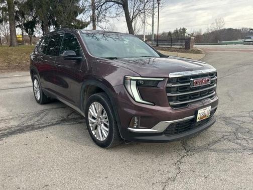 2024 GMC Acadia Elevation