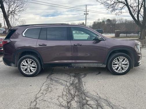 2024 GMC Acadia Elevation