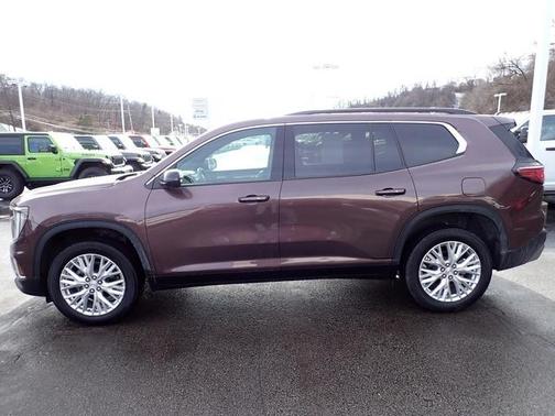 2024 GMC Acadia Elevation