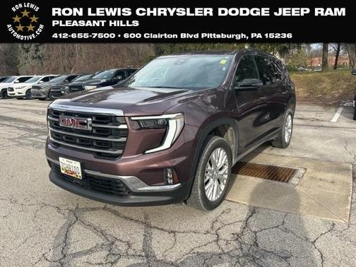 2024 GMC Acadia Elevation