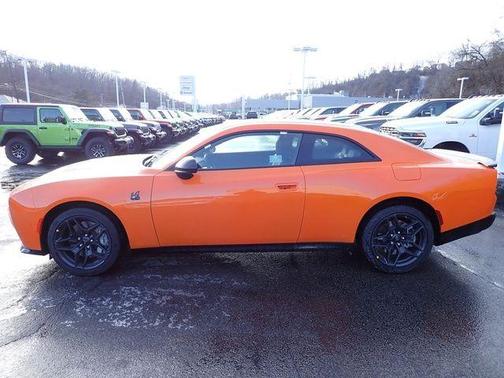 Header Orange Clearcoat 2026 Dodge Charger Scat Pack