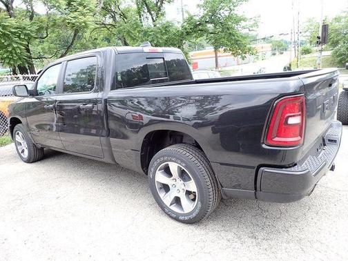 Diamond Black 2026 RAM 1500 Express