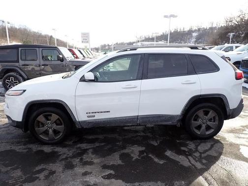 2017 Jeep Cherokee Latitude
