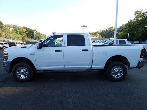 Bright White Clearcoat 2026 RAM 3500 Tradesman