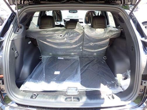 Diamond Black 2026 Jeep Compass Latitude