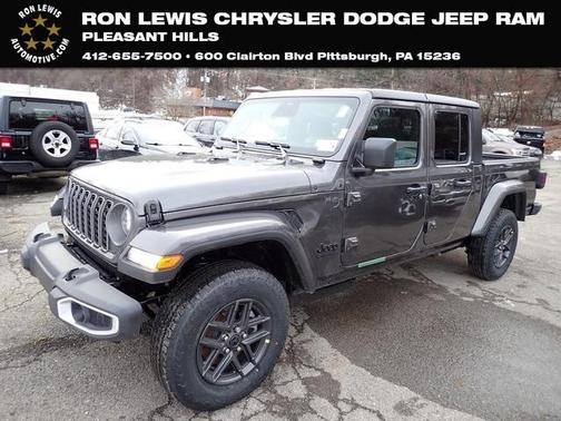 2026 Jeep Gladiator Sport