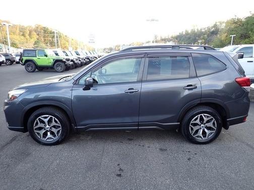 2020 Subaru Forester Premium