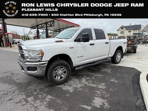 Bright White Clearcoat 2019 RAM 2500 Tradesman