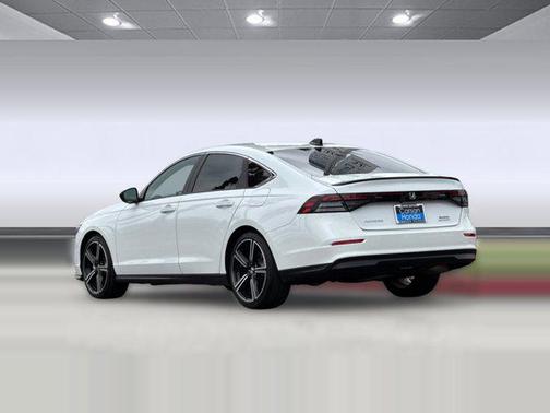Platinum White Pearl 2024 Honda Accord Hybrid Sport