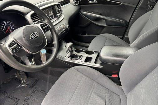 2019 Kia Sorento L