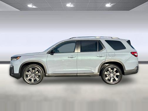 Sonic Gray Pearl 2026 Honda Pilot Sport
