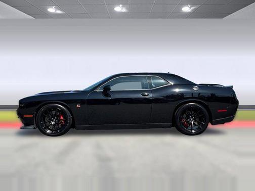 Pitch Black Clearcoat 2023 Dodge Challenger R/T Scat Pack