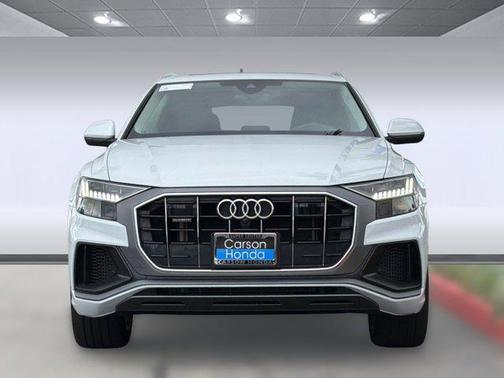 2023 Audi Q8 55 Premium Plus