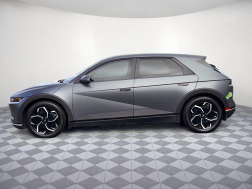 Shooting Star (Matte Gray) 2023 Hyundai IONIQ 5 SEL