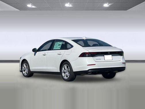 2025 Honda Accord LX 1.5T