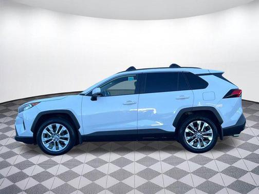 2020 Toyota RAV4 XLE Premium
